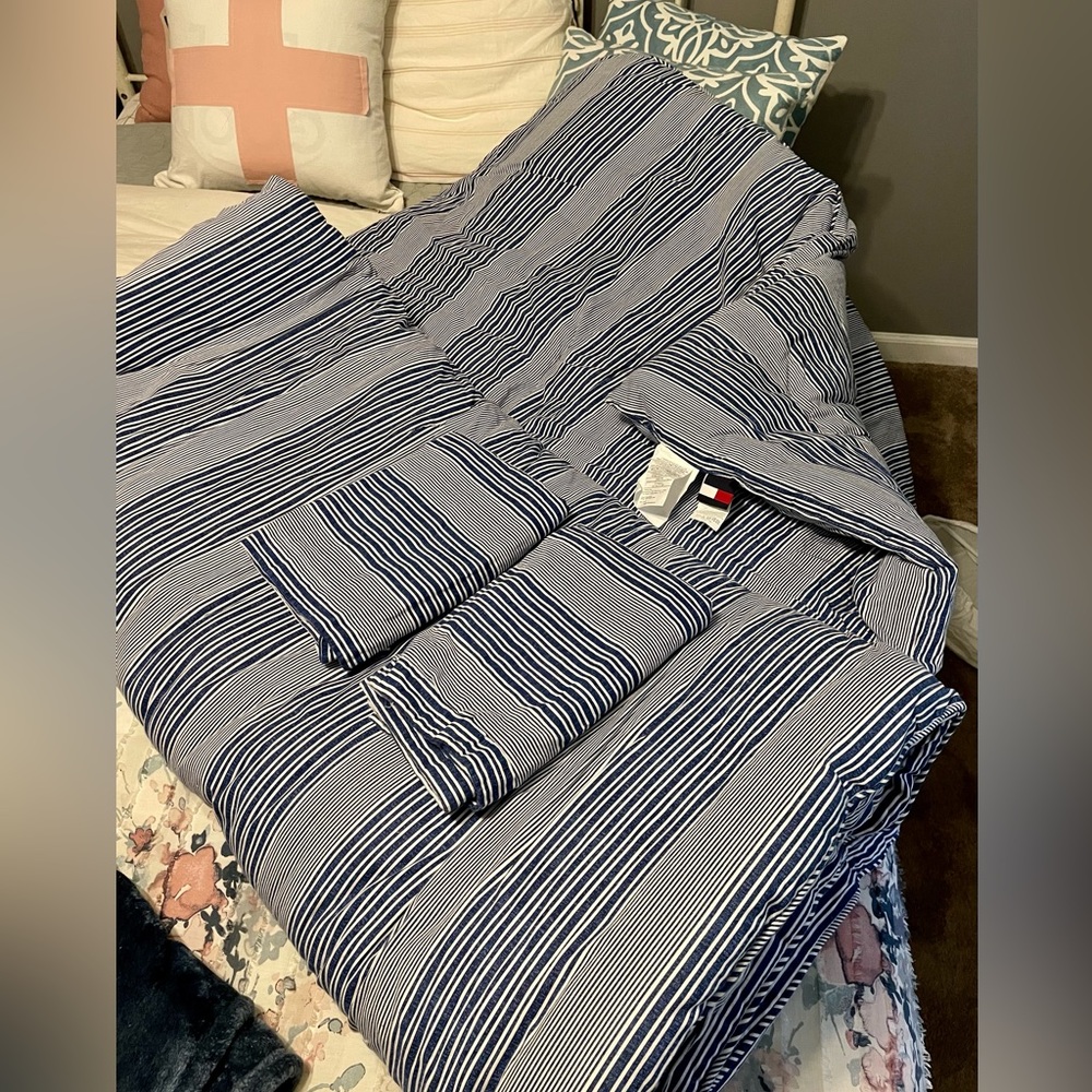 Blue and White Tommy Hilfiger Comforter and Shams